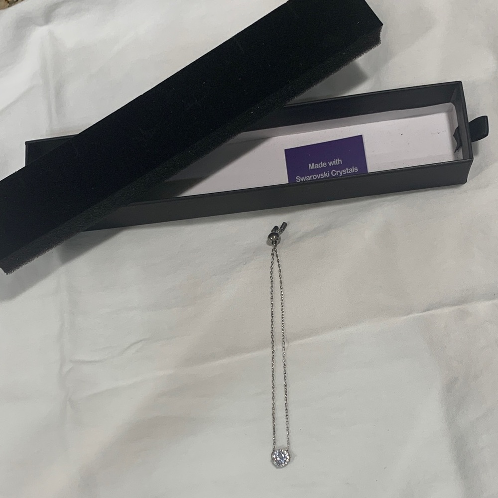 New Swarovski Bolo Bracelet Round Halo